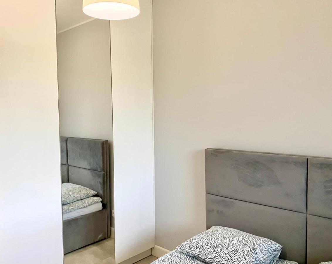 Project Comfort Apartament Zeromskiego 1/7 Metro Slodowiec Varsovie Extérieur photo
